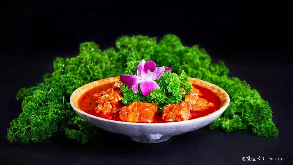 Eat hotpot at Shu Da Xia on Chunxi Road
